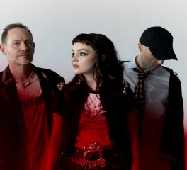 Οι Chvrches επιστρέφουν με νέο single
