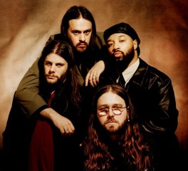 Νέος δίσκος έπειτα από πέντε χρόνια για τους Loathe