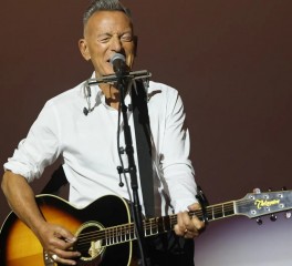 Bruce Springsteen εναντίον Trump και Ice στο "Streets Of Minneapolis"