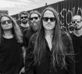 Οι Darkest Hour επιστρέφουν με νέο δίσκο και single