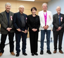 Συνάντηση των Deep Purple με την πρωθυπουργό της Ιαπωνίας