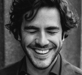 Ο Jack Savoretti επιστρέφει στην Αθήνα για μία συναυλία