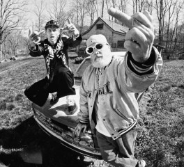 Machine Gun Kelly και Fred Durst ενώνουν τις δυνάμεις τους στο "Fix Up Race"