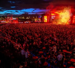 Δέκατη επέτειος από την πρεμιέρα του Release Athens Festival στη Πλατεία Νερού