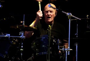 Αποχωρεί από την ενεργό δράση ο Chris Slade