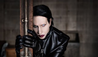 O Marilyn Manson επιστρέφει με το "Οne Assassination Under God - Chapter 2"