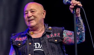 Πέθανε ο Angry Anderson των Rose Tattoo