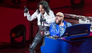 Παγκόσμια πρεμιέρα του ντοκιμαντέρ "Desmond Child Rocks The Parthenon" στη Θεσσαλονίκη