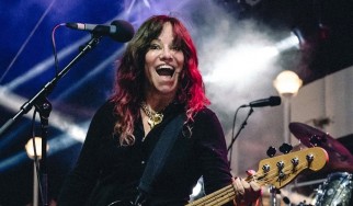 Έφυγε από τη ζωή η Jennifer Finch των L7