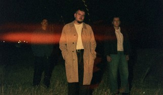 Οι Loud Silence θα ανοίξουν τη συναυλία των Naxatras στο Floyd