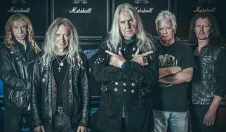 Νέος δίσκος και τραγούδι από τους Saxon