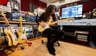 Νέο άλμπουμ και κομμάτι από τον Yngwie Malmsteen