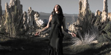 Η νέα εποχή της Chelsea Wolfe εγκαινιάζεται με το "The Dark"