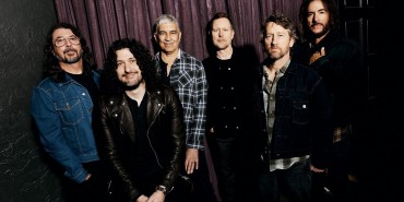 Νέο άλμπουμ και τραγούδι για τους Foo Fighters