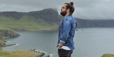 Ο Jon Voyager κυκλοφορεί το "Embers"