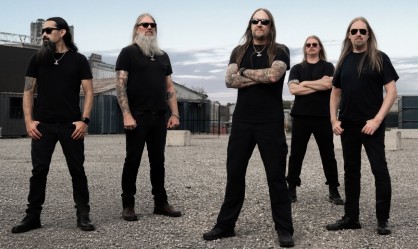 Οι Amon Amarth ηχούν το "Gjallahorn" 