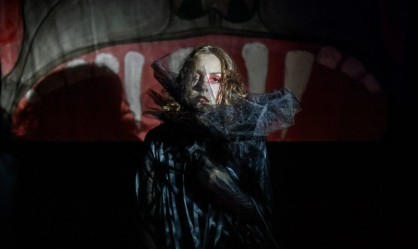 Νέο single από την Emma Ruth Rundle