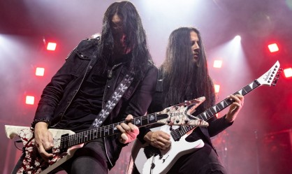 Οι Arch Enemy αποκαλύπτουν τη νέα τραγουδίστρια με καινούριο single