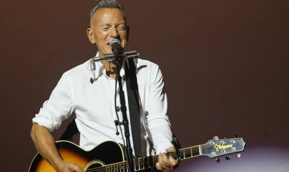 Bruce Springsteen εναντίον Trump και Ice στο "Streets Of Minneapolis"