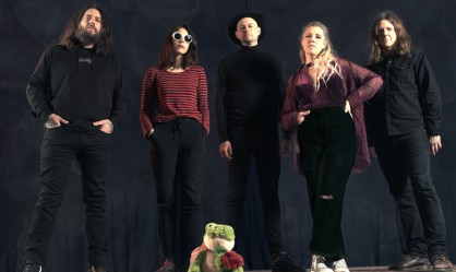 Οι Crippled Black Phoenix ανακοίνωσαν το "Sceaduhelm"