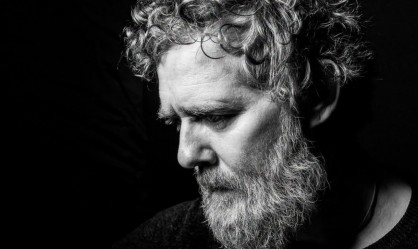 Έφυγε από τη ζωή ο Glen Hansard