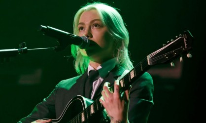 Η Phoebe Bridgers διασκευάζει Nirvana