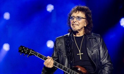 Δείτε το πρώτο επεισόδιο της σειράς "Tony Iommi: The Godfather of Heavy Metal"