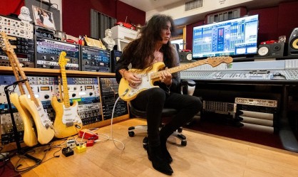 Νέο άλμπουμ και κομμάτι από τον Yngwie Malmsteen