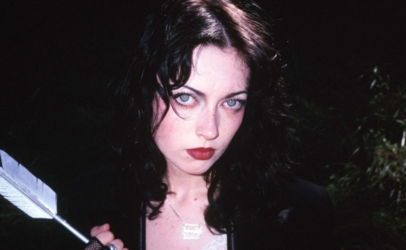 Η Violet Grohl ανακοίνωσε το ντεμπούτο της