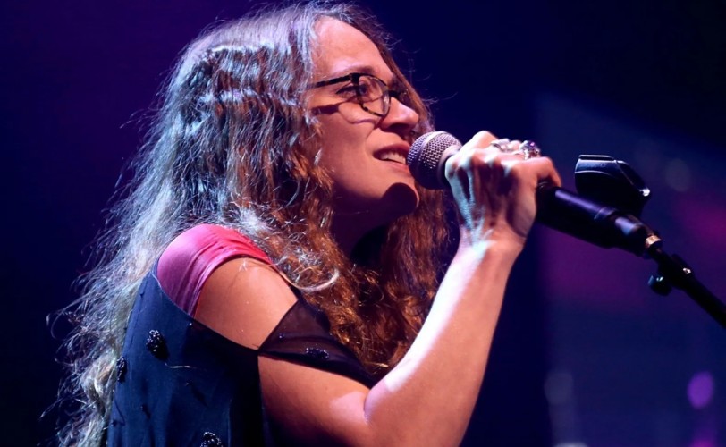 H Fiona Apple επιστρέφει με νέο single