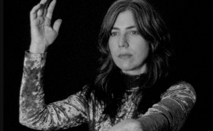 Η Julia Holter αποκαλύπτει το "Materia"