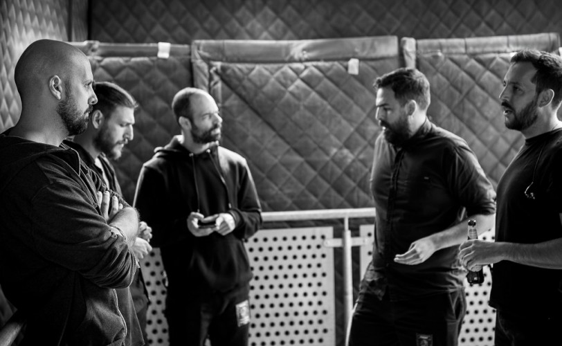 Το πρώτο single από τον επερχόμενο δίσκο των Playgrounded