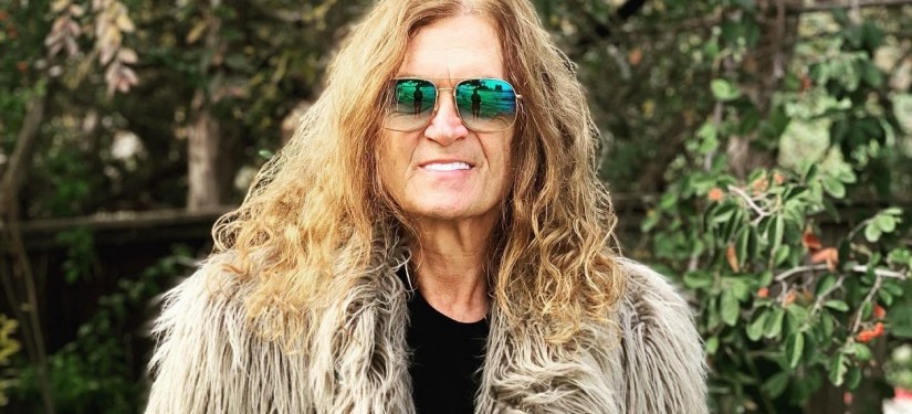 Αποσύρεται από τις συναυλίες ο Glenn Hughes