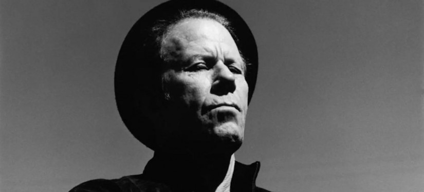 Ο Tom Waits αποκάλυψε το "The Fly"