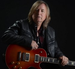 Έφυγε από τη ζωή ο Kim Simmonds των Savoy Brown 