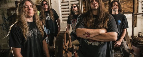 Χριστιανοί Ορθόδοξοι εναντίον Cannibal Corpse