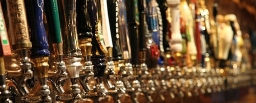 Δύο στα δέκα τραγούδια του αγγλικού Top-10 αναφέρονται στο αλκοόλ, σύμφωνα με έρευνα