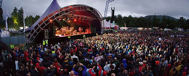 Τα φεστιβάλ αυξάνουν τη μουσική πειρατεία στο διαδίκτυο
