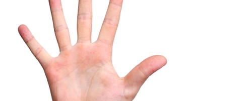 Νιγηριανή μουσικός προτείνει δραστική λύση κατά της πειρατείας