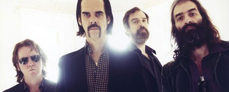 Nick Cave (για την επανένωση των Grinderman): «To κάνει η κάθε άθλια μπάντα, γιατί όχι κάποιοι καλοί;»
