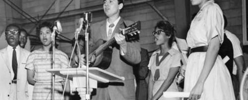 Έφυγε από τη ζωή η φωνή του εμβληματικού "We Shall Overcome"