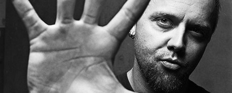 Αγωγή κατά του Lars Ulrich για απλήρωτες υπερωρίες