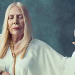 Στο νοσοκομείο η Joni Mitchell