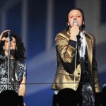 Οι Arcade Fire ξεκαθαρίζουν τις δηλώσεις τους περί «dress code» στις συναυλίες τους
