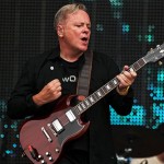 Αυτοβιογραφία από τον Bernard Sumner (New Order, Joy Division)