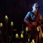 Οι Bon Iver διασκευάζουν το "Ophelia" εις μνήμην του Levon Helm (The Band)