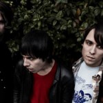 Σε διάλειμμα οι Cribs (;)