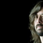 Χωρίς τον Grohl η περιοδεία των Queens Of The Stone Age
