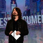 Παρουσιαστής σε μουσική τηλεοπτική σειρά ο Dave Grohl