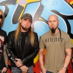 Χωρίς τραγουδιστή μένουν (πάλι) οι Drowning Pool
